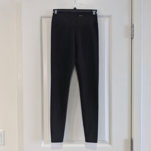 Uniqlo Black AIRism Leggings